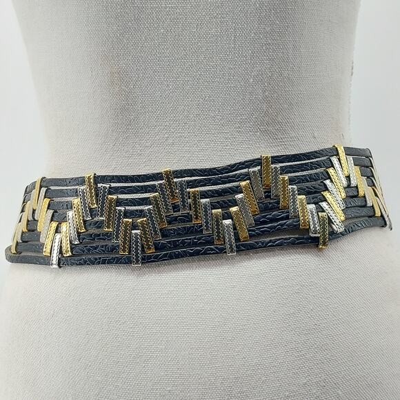 Black ZigZag 70s Festival Leather Belt Size 29 XS / S Fringe main image 13